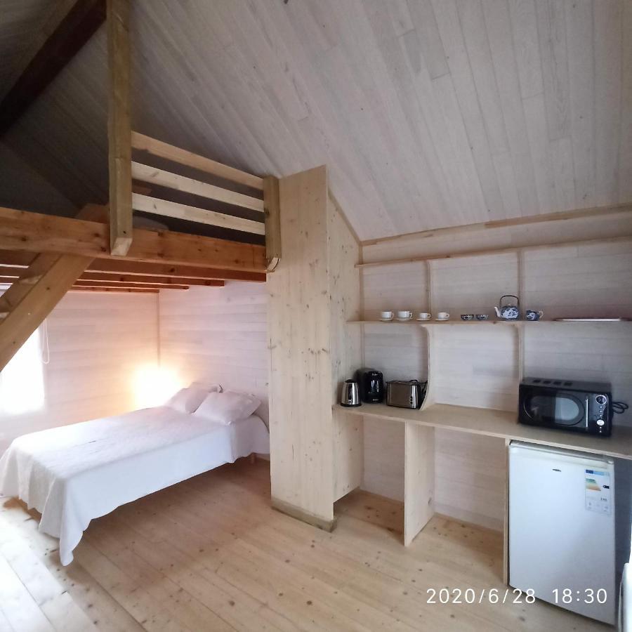 Une Tiny House A Decouvrir Au Coeur De La Cite ! Contrexéville Buitenkant foto
