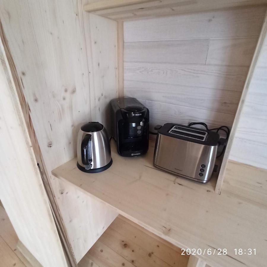 Une Tiny House A Decouvrir Au Coeur De La Cite ! Contrexéville Buitenkant foto
